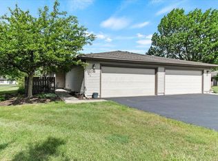 2744 Brittany Oaks Blvd, Hilliard, OH 43026