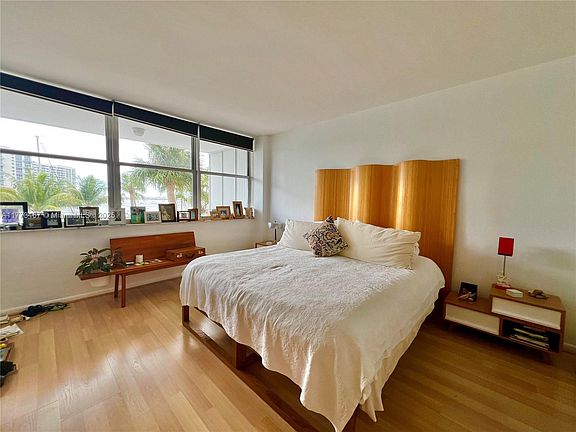 5th image of 20 Island Ave APT 210