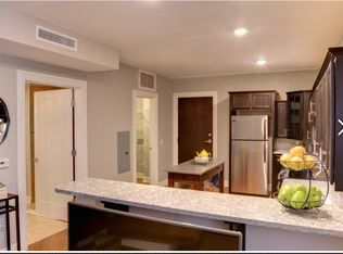 5008 N Sheridan Rd, Chicago, IL 60640