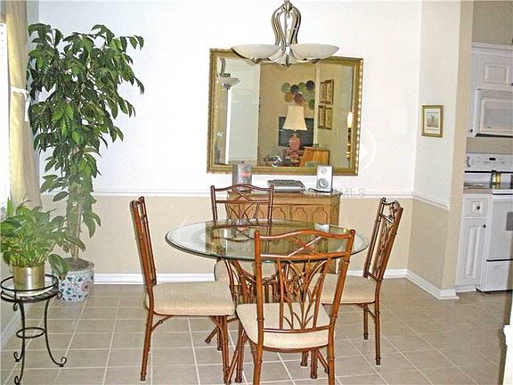 4th image of 1432 Bridlebrook Dr