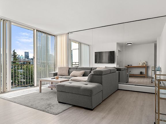 2nd image of 1250 Burnaby St #806