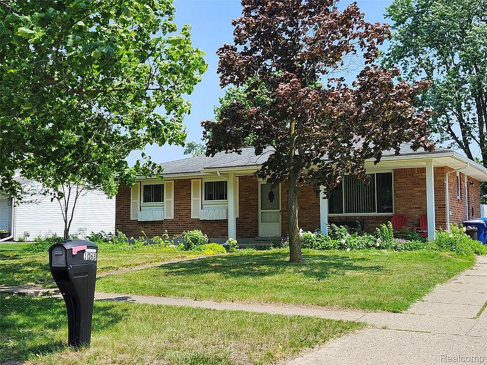 1st image of 1068 Irwin Dr