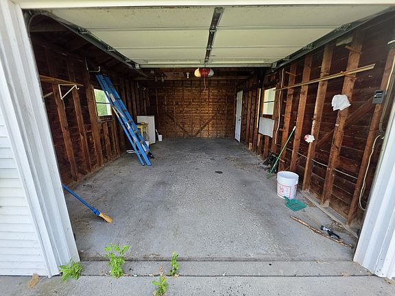 4th image of 54 Cathedral Ln