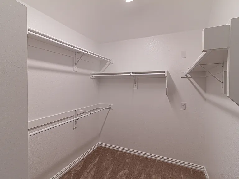 3004 Teak Dr — Photo 25