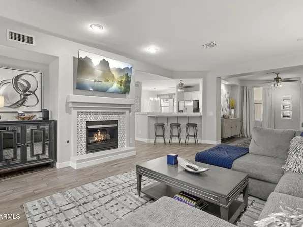 15221 N CLUBGATE Drive #2028, Scottsdale, AZ 85254