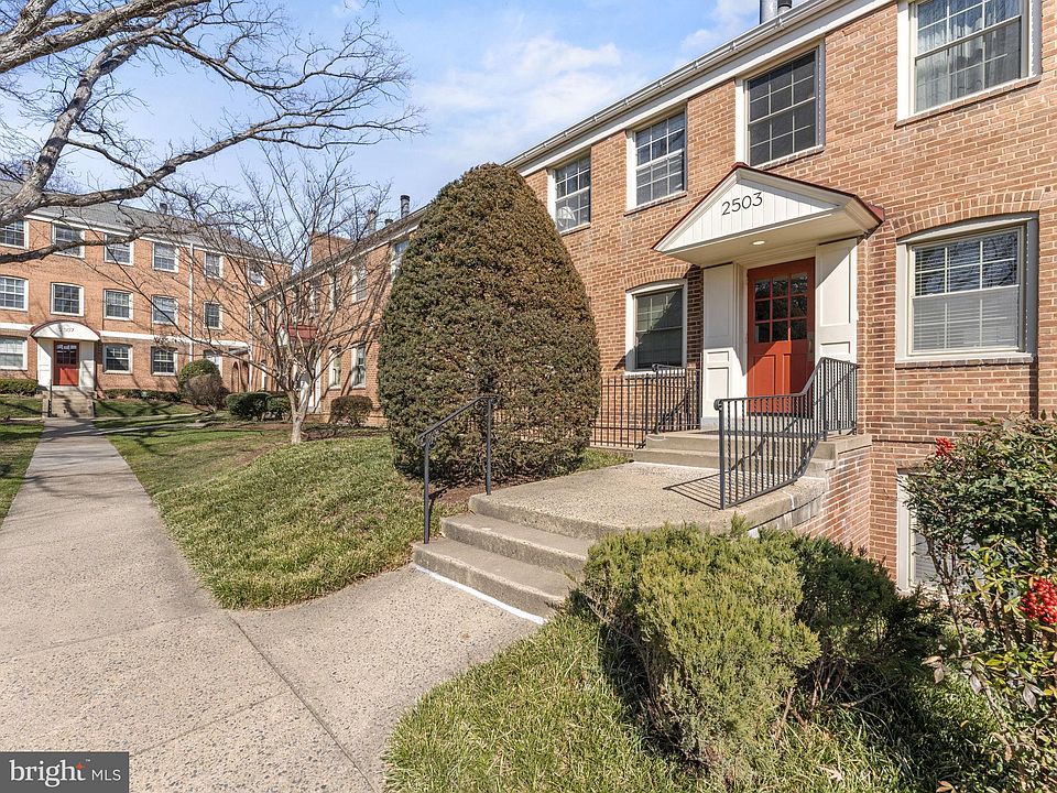 1st image of 2503 Arlington Blvd #9