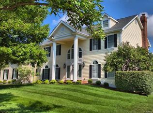 14773 Brook Hill Dr, Chesterfield, MO 63017