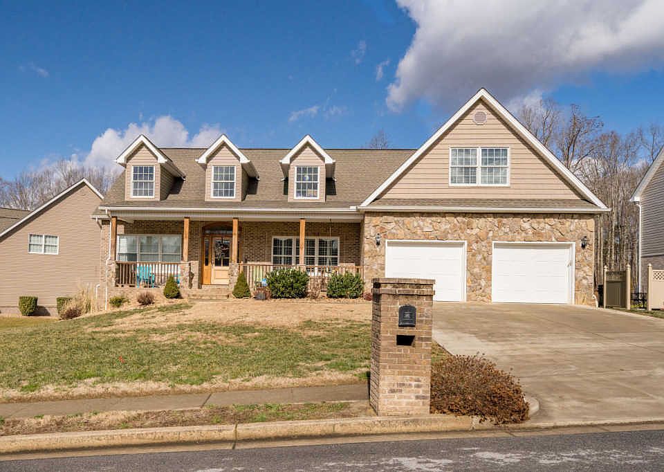 1st image of 226 Lizzy Dr