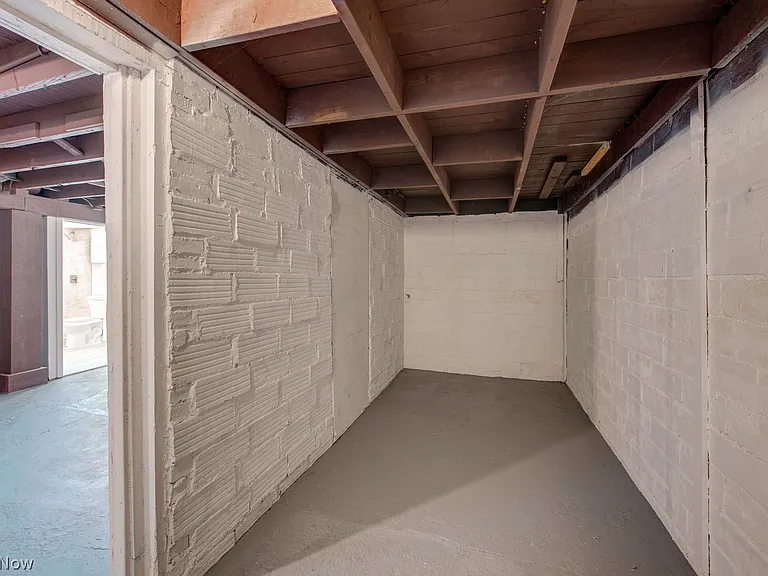 14016 Lakota Ave — Photo 33