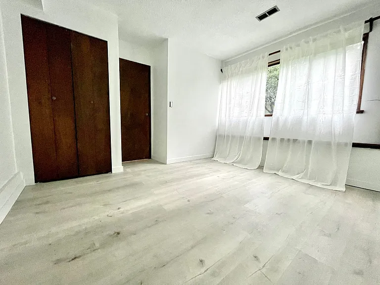 2133 Sperling Ave — Photo 27