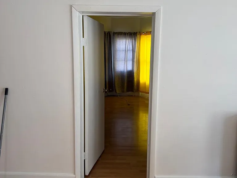 130 Montclair Ave #1 — Photo 2