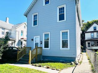 615 44th St, Rock Island, IL 61201