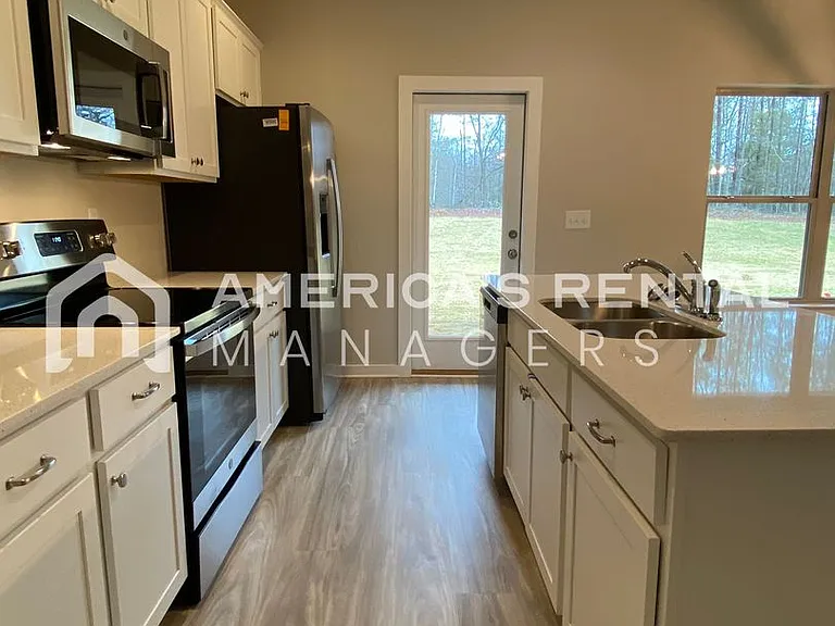 70 Ridgeview Cir — Photo 21