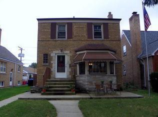 10117 S Artesian Ave, Chicago, IL 60655