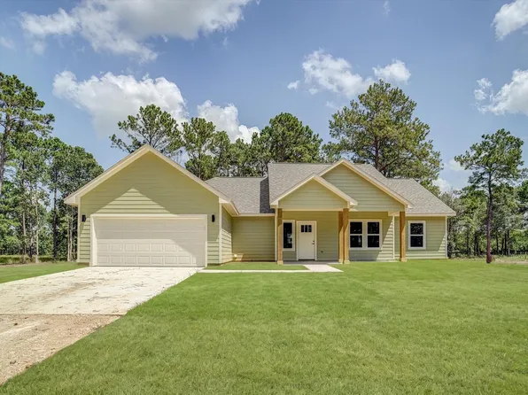 242 Private Road 77004, Liberty, TX 77575