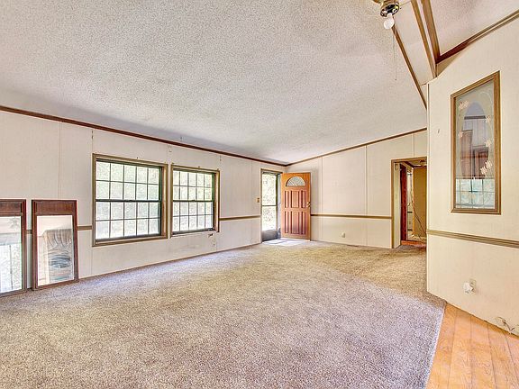 DSC_0679_80_81_82_83Interior01