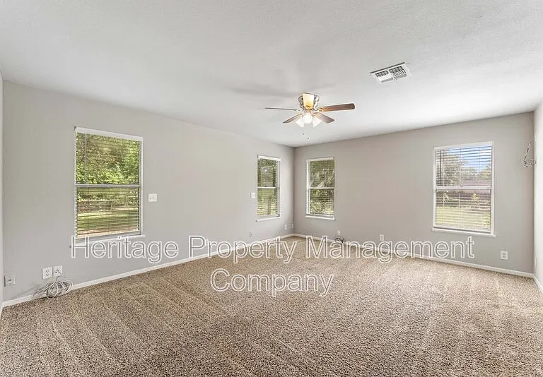 515 Mitchell Ave — Photo 15