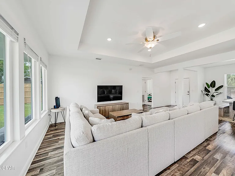 9129 Abba Ln — Photo 8