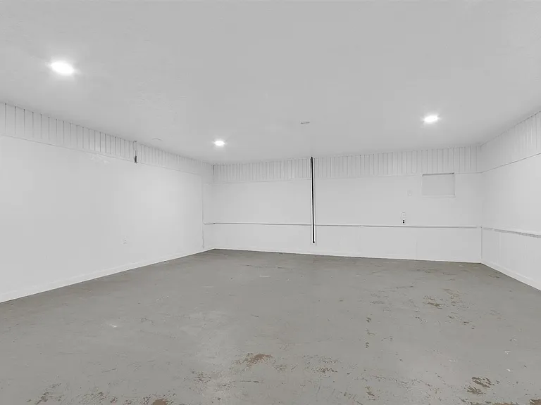 21630 Punkin St — Photo 37