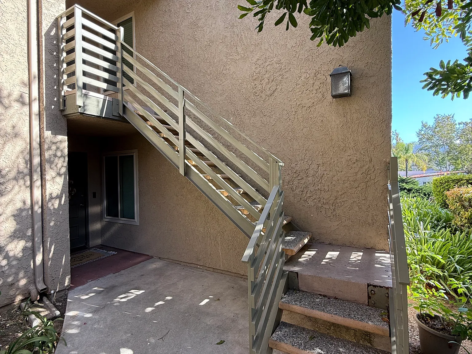 2 bed, 1147 sqft, $2,950 — Photo 2