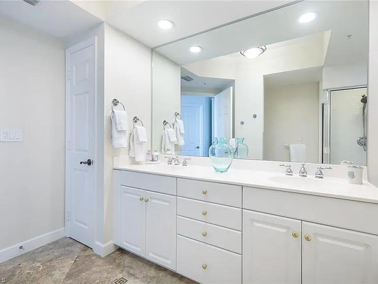 300 Dunes Blvd #5 — Photo 13