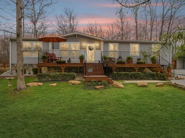 339 3rd Dr, Altamont, TN 37301