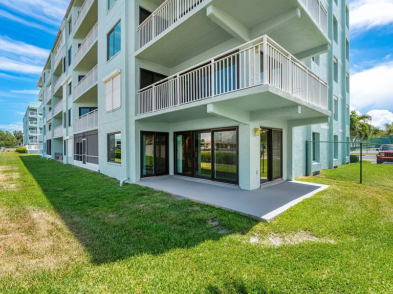 1700 Commodore Blvd #1101 — Photo 34