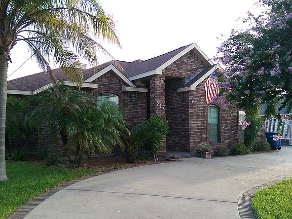 2nd image of 217 Yorktown Blvd