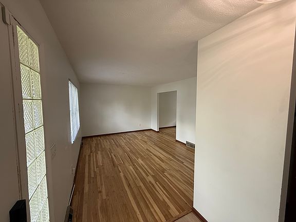 2nd image of 3441 Compton Dr