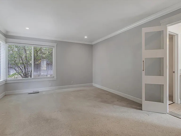 821 Figwood Ct — Photo 26