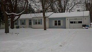 1st image of 910 Westwood Dr