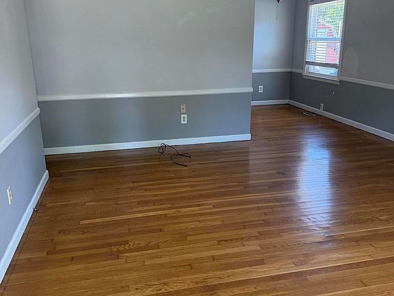 4th image of 2191 Lansill Rd