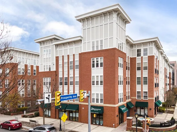 2665 Prosperity Ave, Fairfax, VA