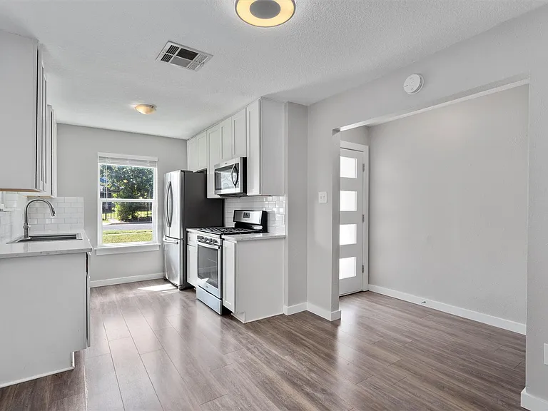 12321 Emery Oaks Rd — Photo 9