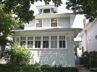 642 N Harvey Ave, Oak Park, IL