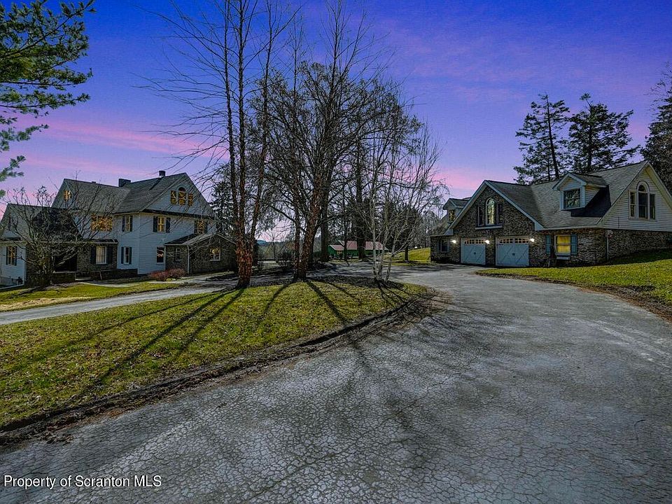 327 W Main St, Dalton, PA 18414 Zillow