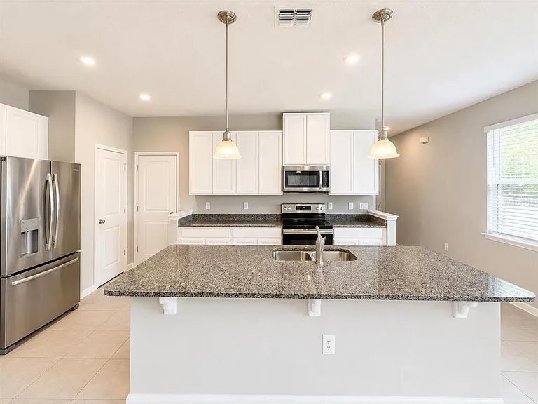 2618 Pleasant Cypress Cir — Photo 9