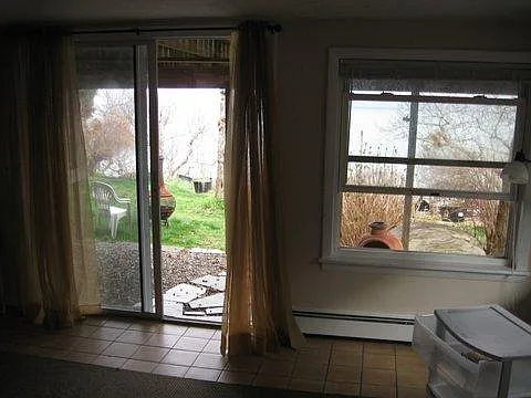 100 Shore Dr — Photo 6