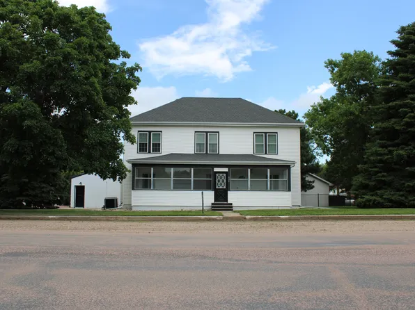 420 E Main St, Corsica, SD 57328