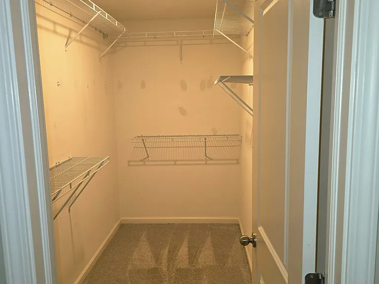 MASTER CLOSET