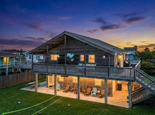 16538 Jean Lafitte Rd, Jamaica Beach, TX 77554