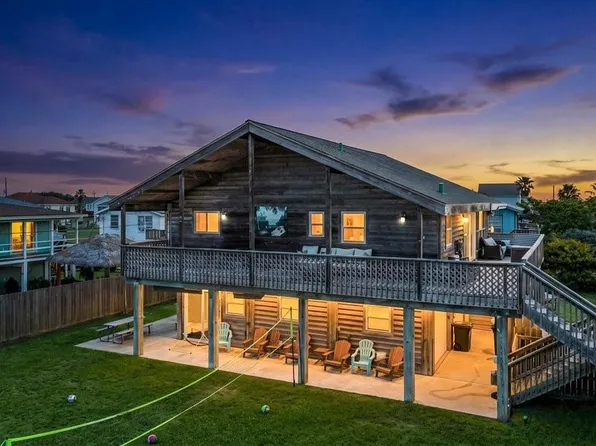 16538 Jean Lafitte Rd, Jamaica Beach, TX 77554