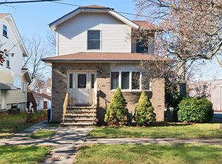 100 7th St, Ridgefield Park, NJ 07660