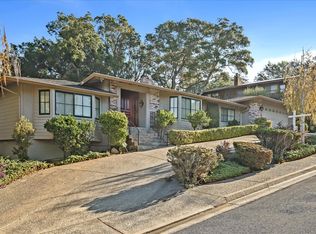 712 Ironbark Ct, Orinda, CA 94563