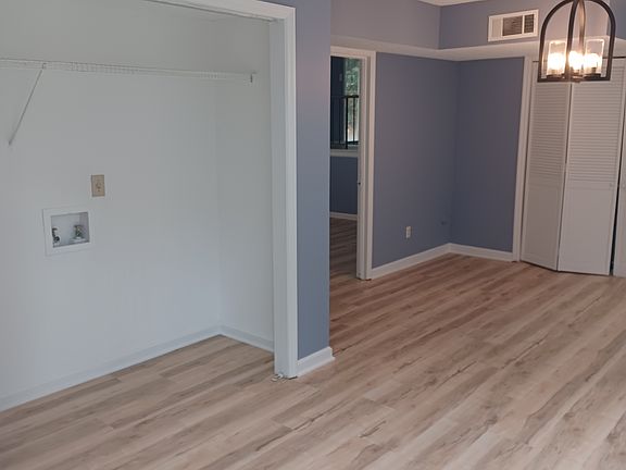 3rd image of 3793 Whaley Ct