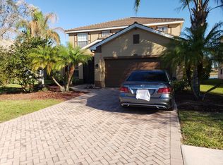 2754 Inlet Cove Ln W, Naples, FL 34120