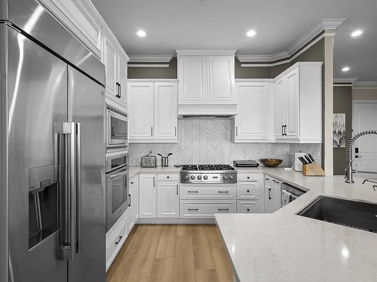 21928 Cortina Pl — Photo 12