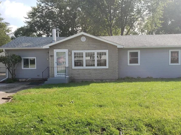 115 E 5th St, Coal Valley, IL 61240