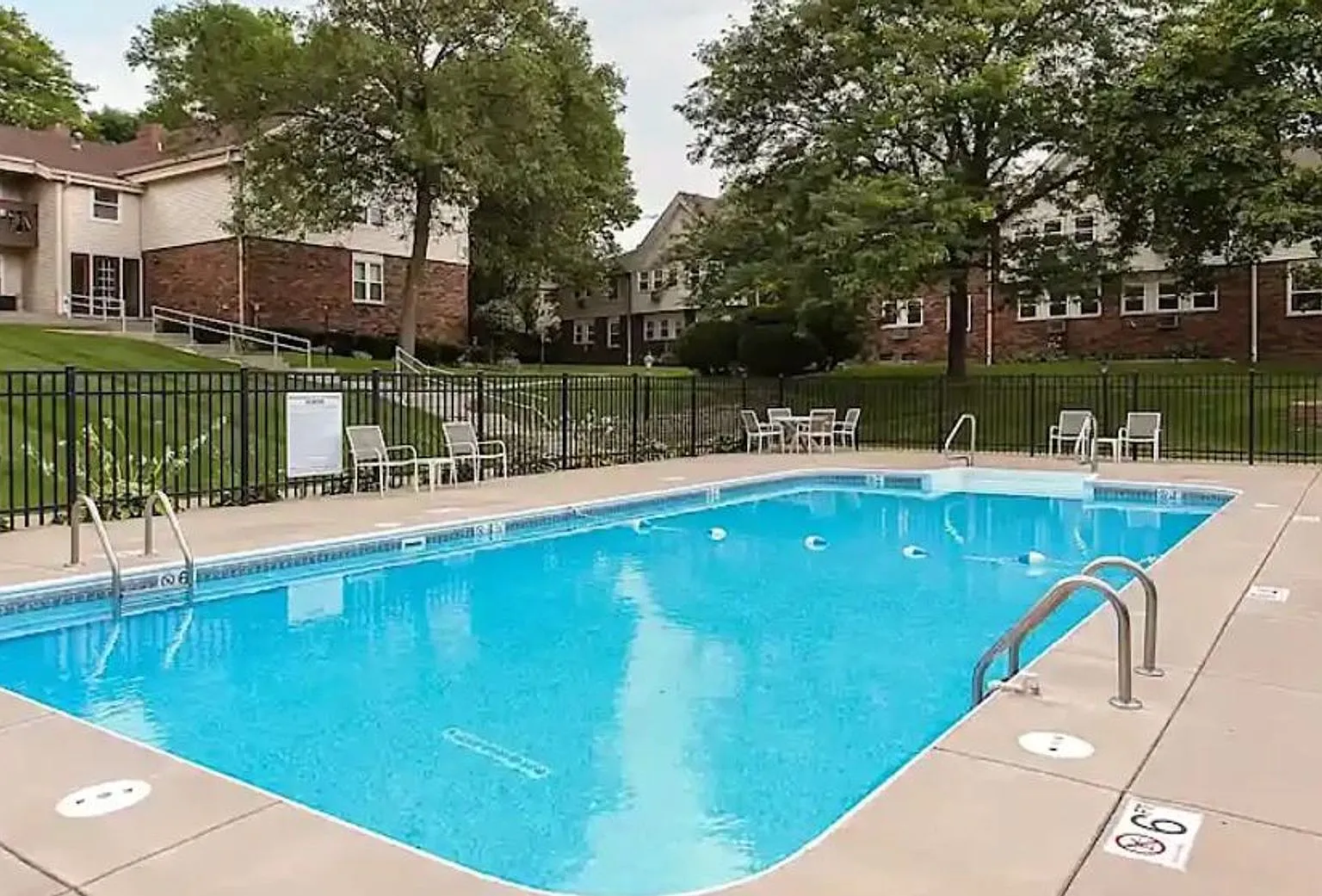 Morningside Hills Apartments-Waukesha — Photo 2