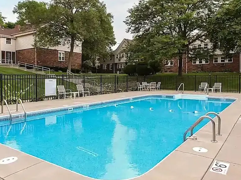 Morningside Hills Apartments-Waukesha — Photo 3